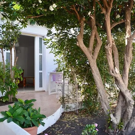 Playa Chica Apt With Terrace 100 M From The Sea Puerto del Carmen  Exterior foto