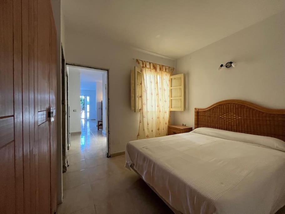 Playa Chica With Terrace 100 M From The Sea * Puerto del Carmen (Lanzarote)